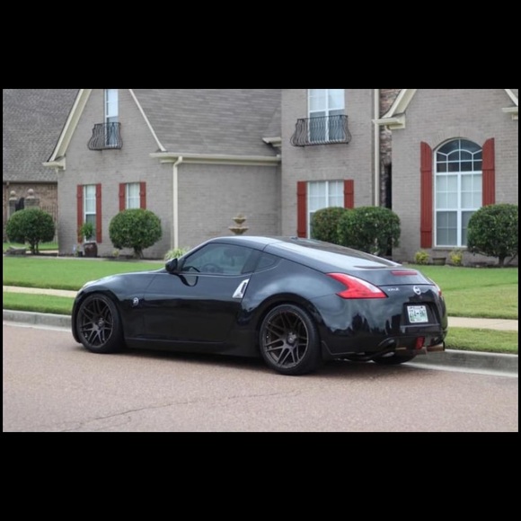 Meet your Posher, Gustavo - Picture 1 of 1